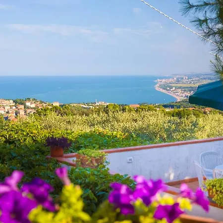 La Terrazza Del Conero I Sassineri Appartamento *